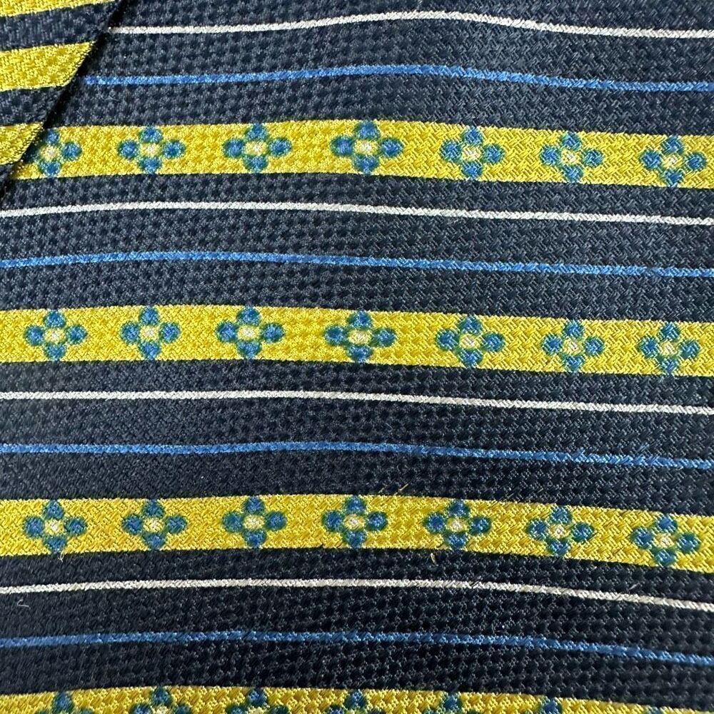 Tommy Hilfiger Men's Italian Silk Necktie Blue And Yellow Eclectic Stripe Floral - Picture 2 of 6